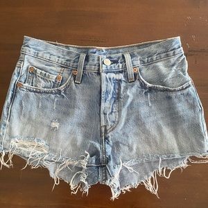 Levi light wash denim shorts